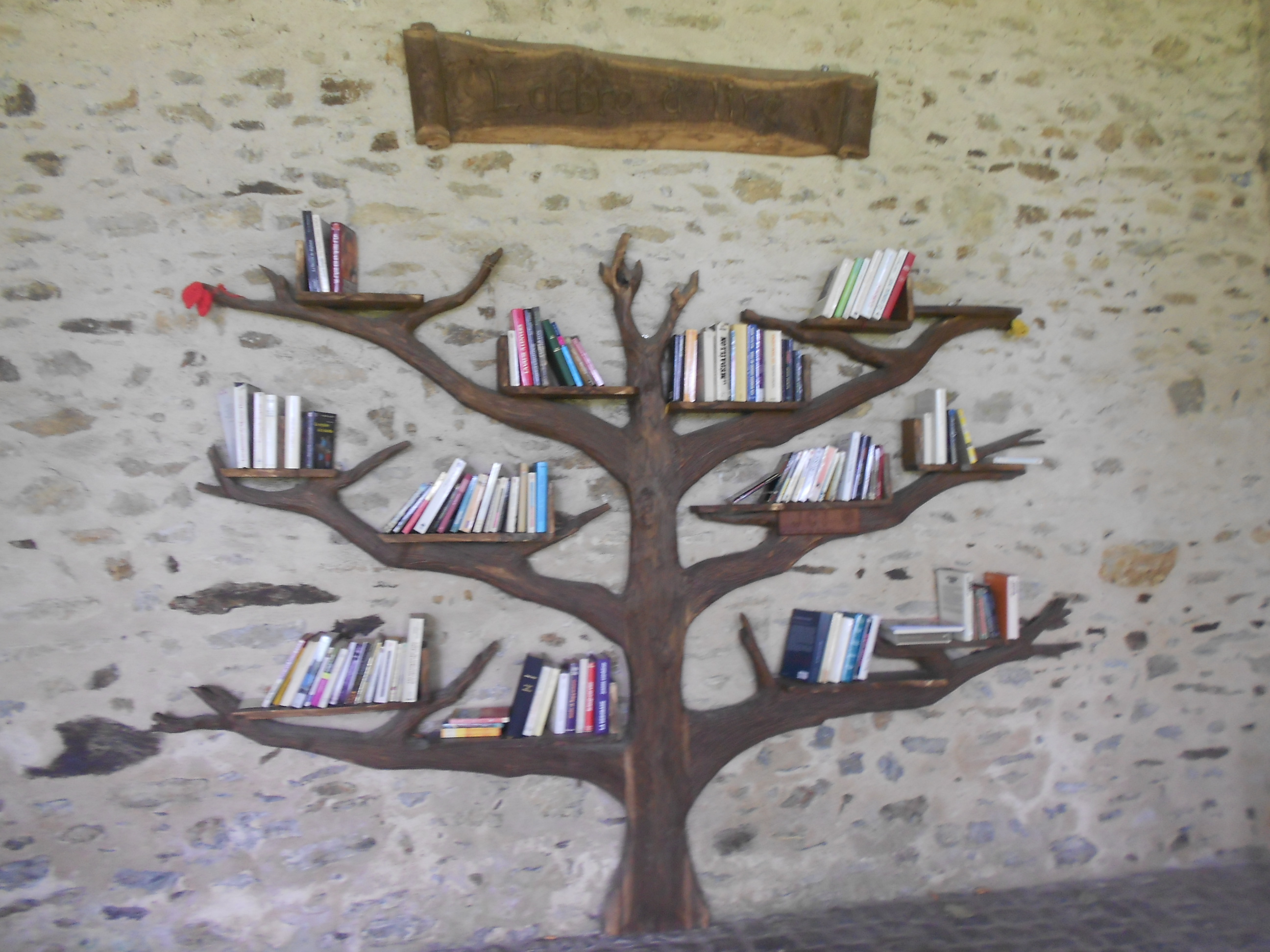 Book tree Laval France