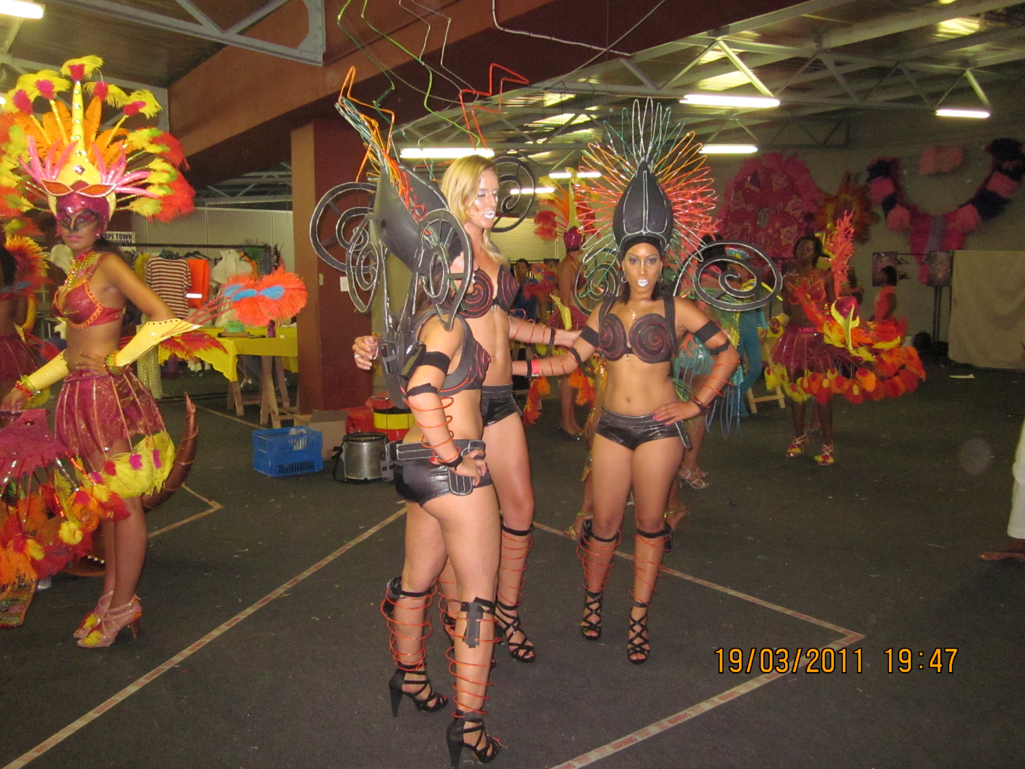Behind the scenes of Cape Town carnival 2011
